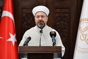 Diyanet İşleri Başkanı; ‘Camilerle yeniden buluşmuş olmamızın şükrü için kurban keseceğiz’