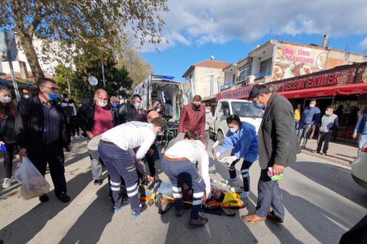 Traktör ile motosikletin çarpıştığı