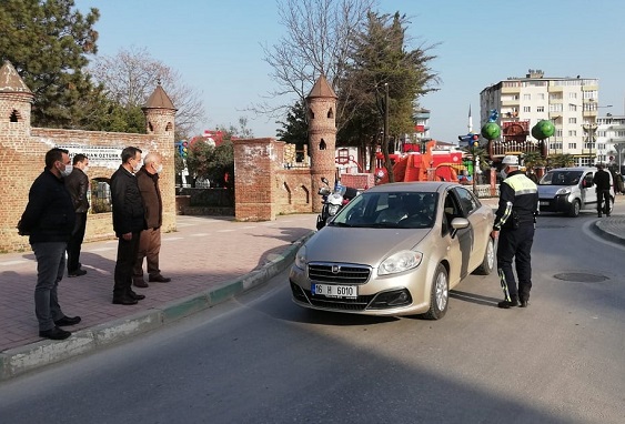 Pandemi ile mücadele sürerken