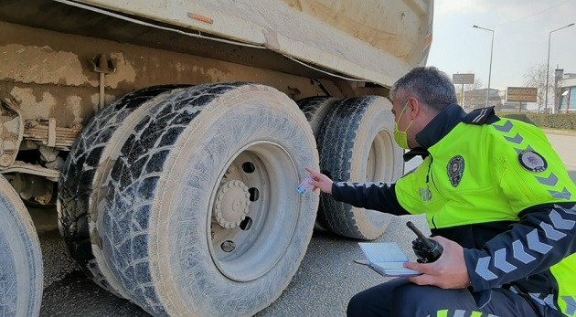 Orhangazi’de trafik polis ekiplerince