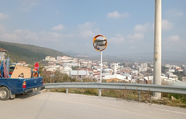 Orhangazi’de TOKİ yolu üzerinde