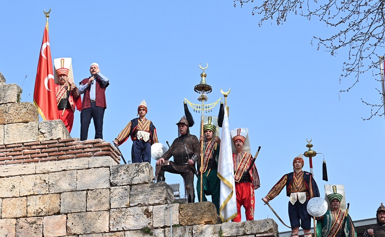 Bursa’nın fethinin 696’ıncı yıldönümü,