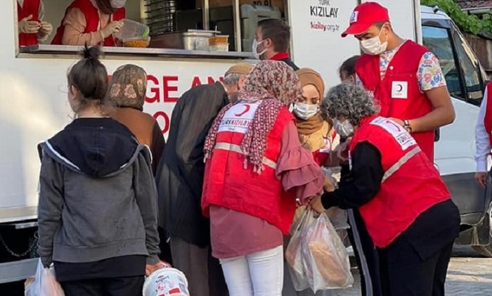 “Az Çok Demeden Paylaşan