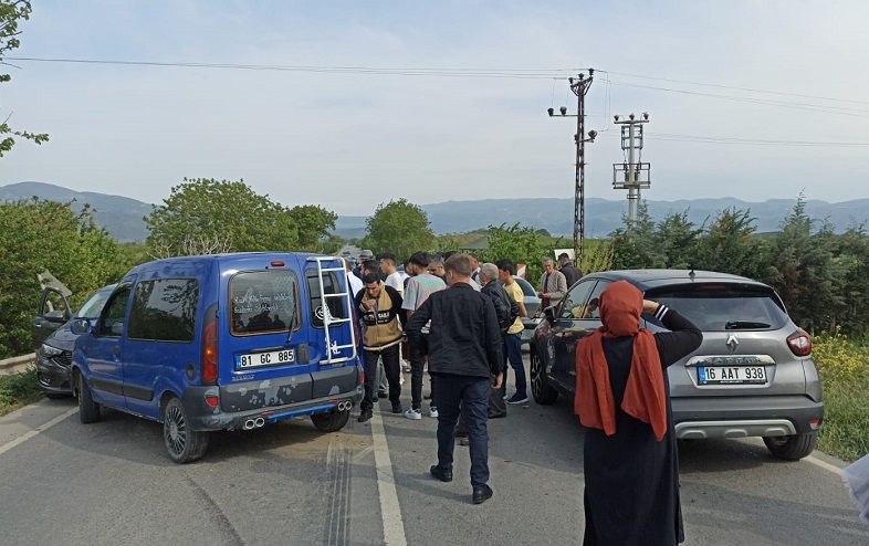 Orhangazi-İznik Karayolu üzerinde gündüz