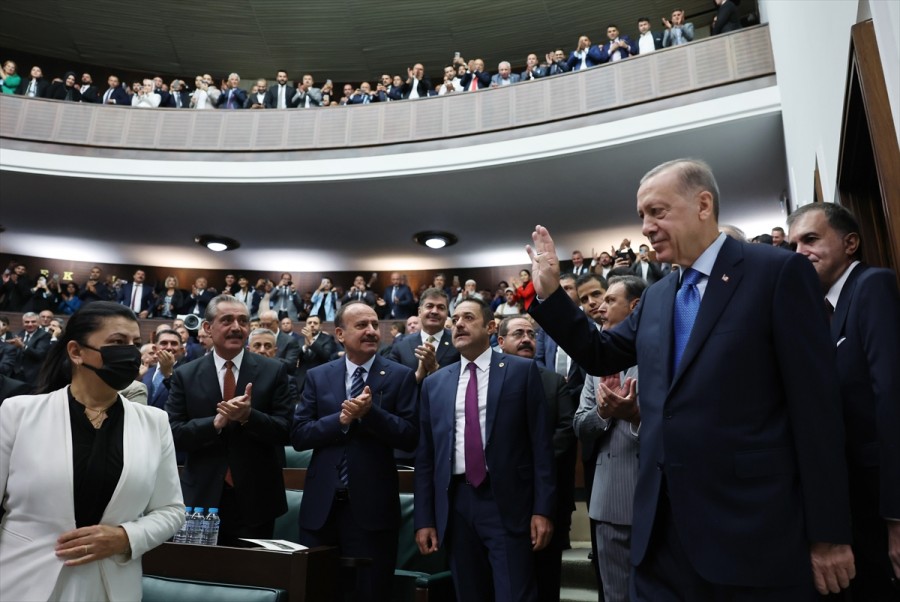 Cumhurbaşkanı Erdoğan, AK Parti