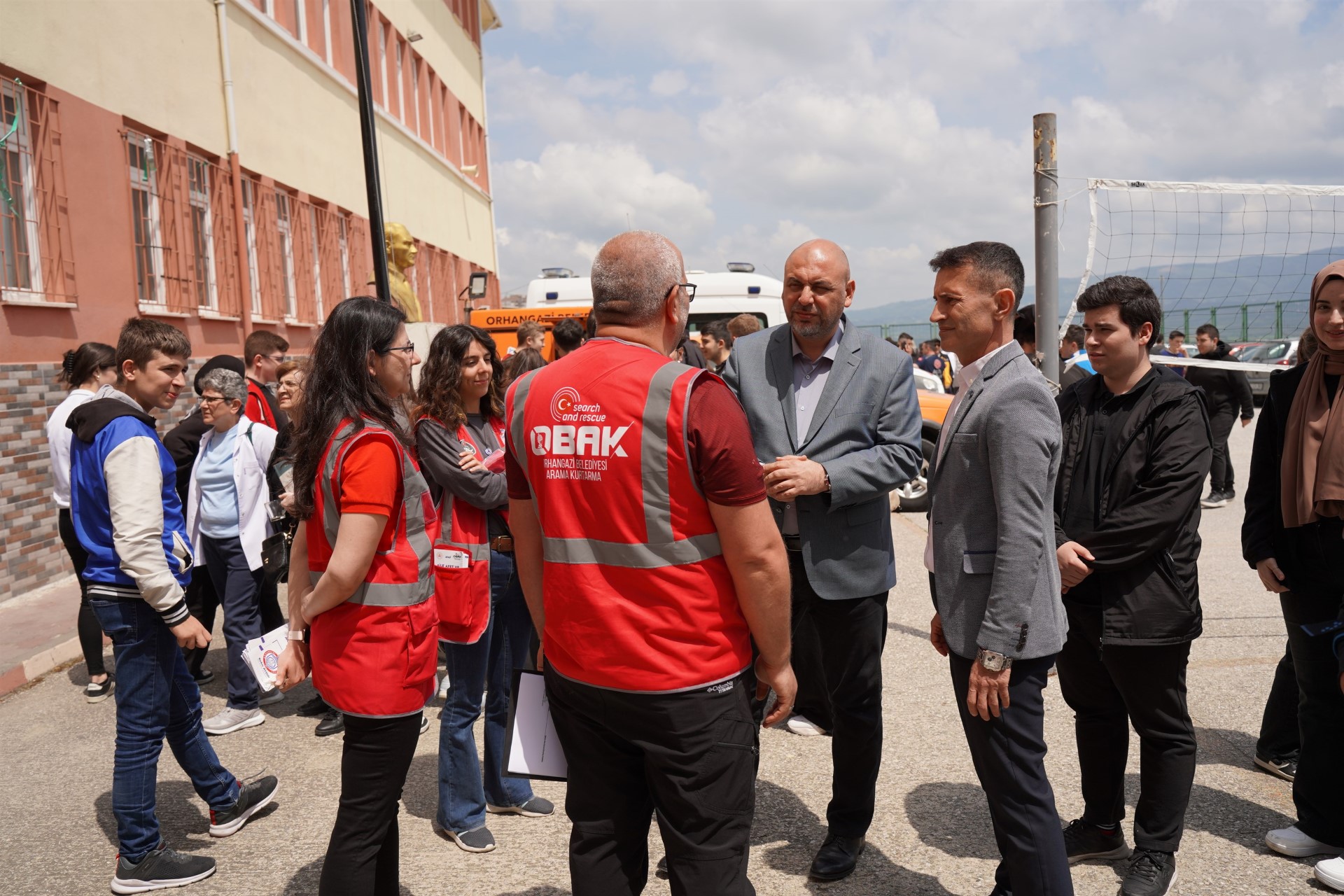 Belediye Başkanı Bekir Aydın