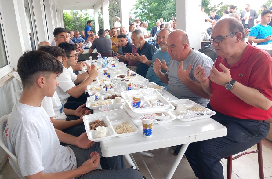 Orhangazi’de Şoförler Odası organizasyonu ile tüm şoför esnafları ve esnaf
