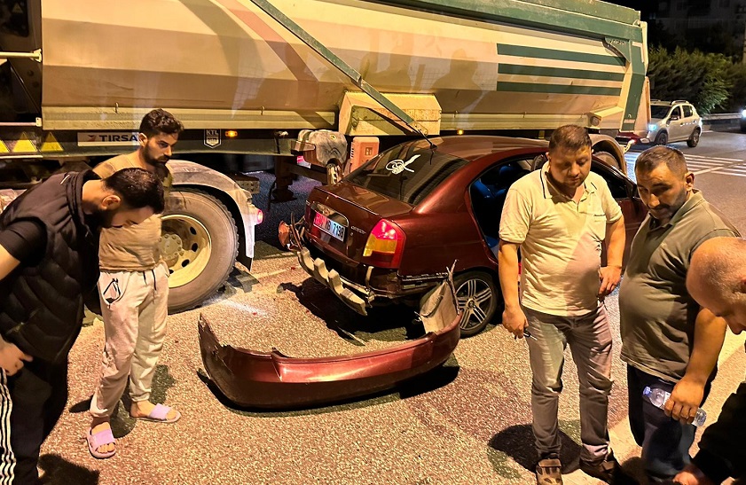 Orhangazi’de gece saatlerinde meydana gelen trafik kazasında şerit ihlali yaptığı