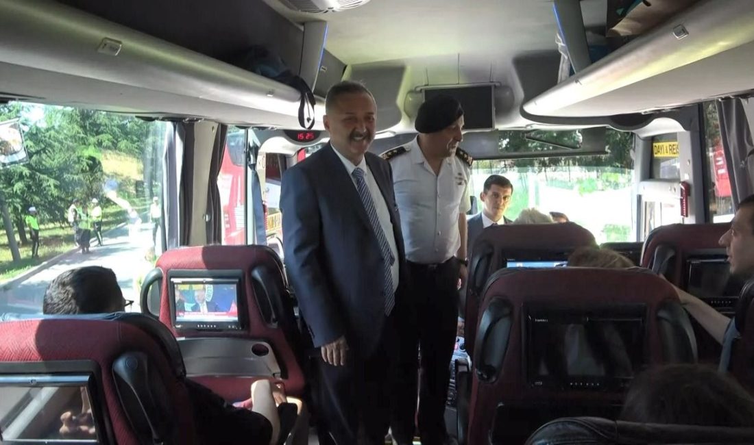 Bursa  İl Jandarma Komutanı Tekin Aktemur ve Bursa İl Emniyet