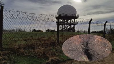 Bursa’nın Orhangazi ilçesine bağlı Yeniköy mahallesinde dağın en yüksek noktasında