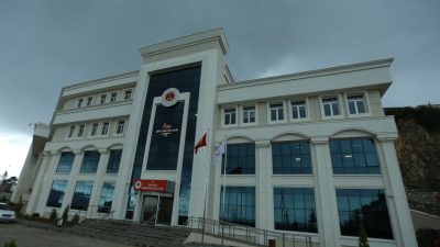 HSK’nın yayınladığı yeni adli ve yargı kararnameleri sonrasında Orhangazi Cumhuriyet