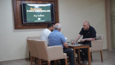 Orhangazi Belediye Başkanı Bekir Aydın geleneksel hale getirdiği Cuma Buluşmaları