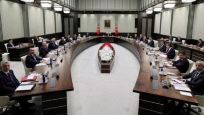 Cumhurbaşkanlığı Kabinesi bugün toplanıyor. Toplantıda öncelikli başlıklar ekonomi ve dış