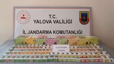 Yalova’da jandarma tarafından düzenlenen operasyonda 180 adet elektronik sigara ele