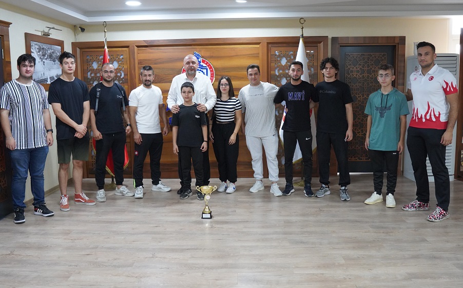 Belediye Başkanı Bekir Aydın geçtiğimiz ay Kütahya’da düzenlenen iller arası