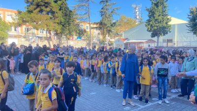 2023-2024 Eğitim Öğretim sezonu bugün çalan ilk ders zili ile