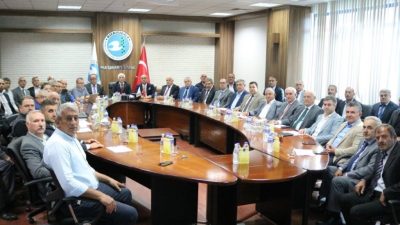 Marmarabirlik geçtiğimiz hafta açıkladığı zeytin alım fiyatları sonrasında bugün alım