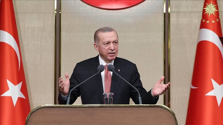 Cumhurbaşkanı Erdoğan: Emeklilerimize bir