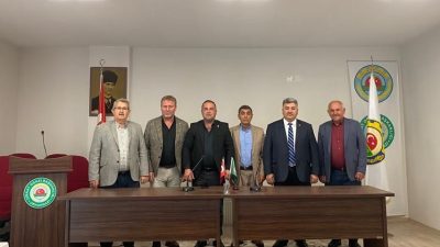 Bursa’ya bağlı 6 ilçenin Ziraat Odaları Başkanları, Zeytin fiyatlarının açıklanmasına