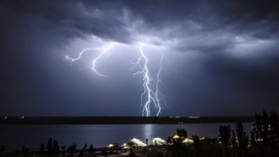 Hava Forum’dan yapılan açıklamada komşu ülkelerdeki hareketli havanın ülkemize doğru