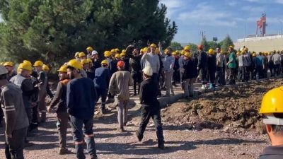 Yalova’nın Altınova ilçesindeki Sefine Tersanesi’nde öğle yemekleri geç kalması nedeniyle