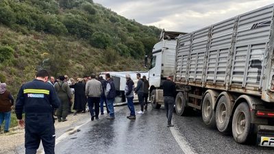 Gemlik Armutlu yolunda meydana gelen kazada 3 kişi yaralandı. Alınan