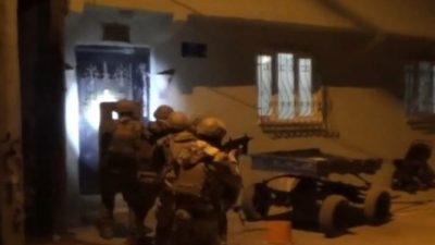 Bursa İl Emniyet Müdürü Sabit Zaim Akınoğlu’nun bizzat yönettiği Narkotik