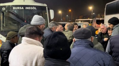 Bursa’nın Nilüfer ilçesinden aldığı 40 yolcuyla Ankara’ya Anıtkabir ziyaretine gitmek