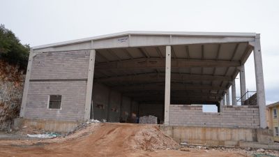 Gençlik ve Spor Bakanlığı tarafından Arapzade Mahallesi okullar bölgesinde inşa