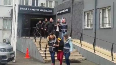 Kendilerini depremzede olarak tanıtıp Adana’dan Bursa’ya gelen karı-koca ve iki