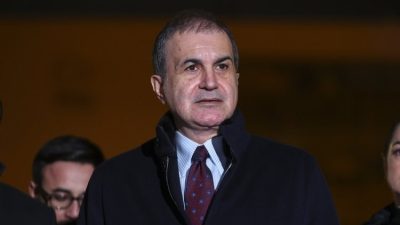 AK Parti Genel Başkan Yardımcısı ve Parti Sözcüsü Ömer Çelik,