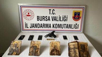 Bursa‘da jandarma tarafından ele geçirilen 26 sayfalık ceylan derisi üzerine Aramice yazılmış