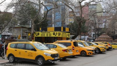 Orhangazi’de 72 yıllık güven ve tecrübenin adresi olan Çınar Taksi,