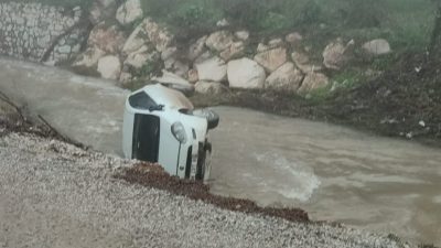 Orhangazi’ye bağlı sölöz mahallesi yakınlarında dün akşam saatlerinde meydana gelen