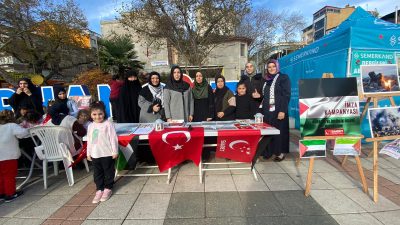 Saadet Partisi Orhangazi Kadın Kolları’ndan imza kampanyası: İncirlik ve Kürecik