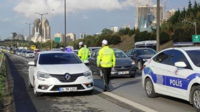 İçişleri Bakanı Ali Yerlikaya, ülke genelinde, ışıklı veya sesli uyarı