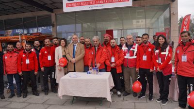 Orhangazi Belediyesi’nin Büyük Aile projesi kapsamında düzenlediği birinci büyük buluşma,