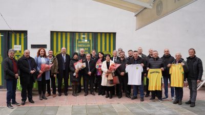 Kuzey Makedonya’nın Vinica Belediye Başkanı liderliğindeki heyet Orhangazi‘ye geldi. Kardeş