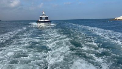 Marmara Denizi açıklarında seyir halindeyken Bursa'nın Karacabey ilçesinin 4 mil
