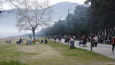 Kış mevsiminde olmamıza rağmen günlerdir sıcak havanın hakim olduğu ve