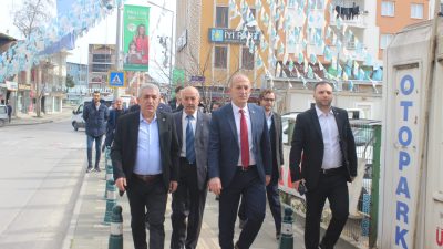 İYİ Parti Orhangazi Belediye Başkan Adayı İsmail Kaya, seçim çalışmaları