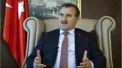 Gençlik ve spor bakanı Osman Aşkın BAK, dizi ziyaretler kapsamında
