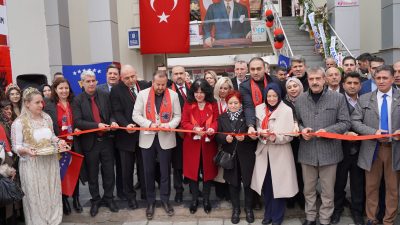 Orhangazi'de bir süre önce faaliyete giren Kosovalılar derneğine çok sayıda