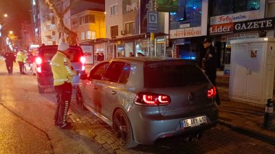 Bursa'nın Orhangazi ilçesinde ilçe emniyet müdürlüğüne bağlı trafik ekipleri tarafından