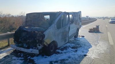 Bursa Yalova yolu süpürgelik mevkiinde meydana gelen olayda, içinde mutfak