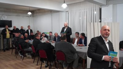 Cumhur ittifakı Orhangazi Belediye Başkanı ve başkan adayı Bekir Aydın,