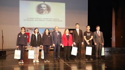 Orhangazi Gazi Osmanpaşa Ortaokulu öğrencisi Melisa Özdemir Bursa genelinde düzenlenen