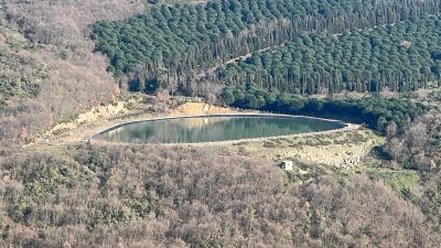 Bursa'nın orhangazi ilçesinde bulunan 60 bin m3 kapasiteli tarımsal sulama