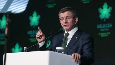 Gelecek partisi genel başkanı Ahmet Davutoğlu seçim çalışmaları kapsamında 10