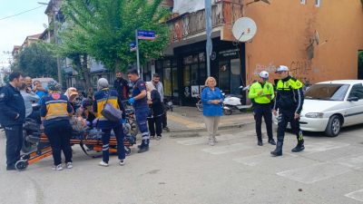 Bursa'nın Orhangazi ilçesinde meydana gelen trafik kazasında sokak üzerinden ana